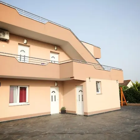 Ana & Marija Apartmán Kaštela