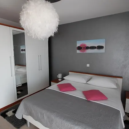 Apartament Ana & Marija